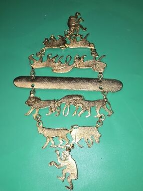 Vintage Gold Jungle Animal-Link Layered Brooch -  Jewelry Brooches